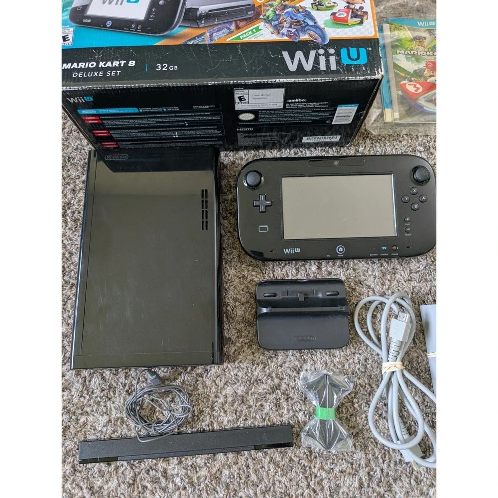 Nintendo Wii U Mario Kart 8 Deluxe 32GB Handheld System - Black With Box